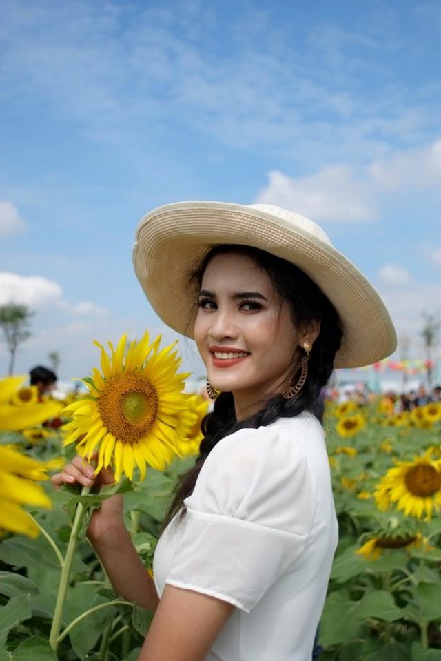 Hoa khôi Đại học An ninh hãnh diện vì có nét đẹp đặc trưng của người Khmer - Ảnh 8.