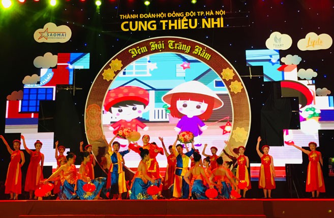 Trẻ em ở khắp nơi trên mọi miền đất nước đón Tết Trung thu như thế nào? - Ảnh 7. Trẻ em ở khắp nơi trên mọi miền đất nước đón Tết Trung thu như thế nào? - Ảnh 7.
