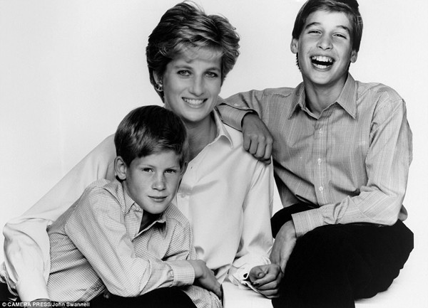 Hé mở sự thật về bữa ăn ngày thứ 7 cho 2 con trai của Công nương Diana khi còn sống - Ảnh 7.