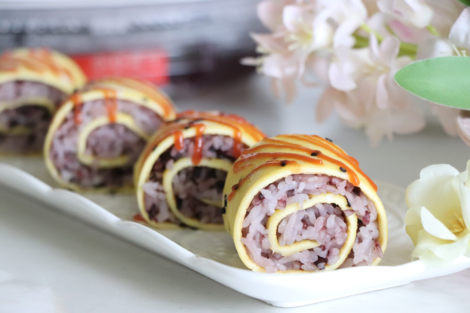 Có món cơm cuộn ngon nhất hệ mặt trời, tôi chẳng lo con lười ăn nữa! - Ảnh 4. Có món cơm cuộn ngon nhất hệ mặt trời, tôi chẳng lo con lười ăn nữa! - Ảnh 4.
