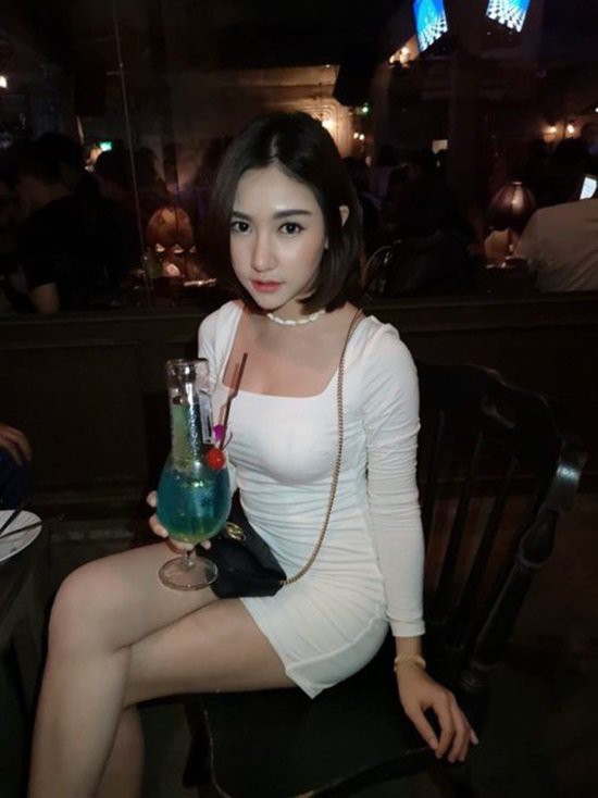 Bí ẩn vụ án người mẫu Thái tử vong cứng đờ trong thang máy: Tìm thấy người đàn ông lạ - Ảnh 1. Bí ẩn vụ án người mẫu Thái tử vong cứng đờ trong thang máy: Tìm thấy người đàn ông lạ - Ảnh 1.