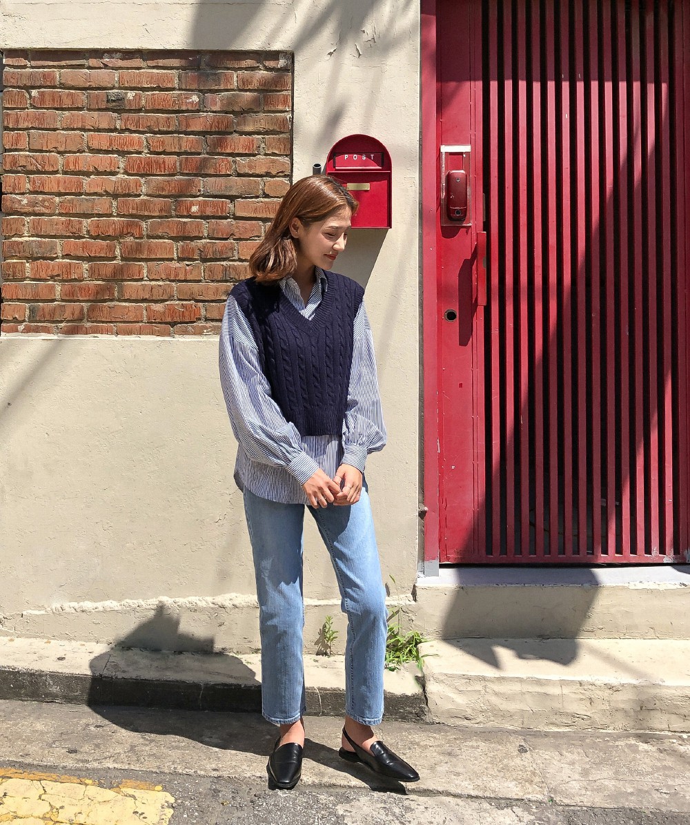 Đã tìm ra kiểu quần jeans vô địch về hack tuổi nhưng vẫn thanh lịch - Ảnh 1. Đã tìm ra kiểu quần jeans vô địch về hack tuổi nhưng vẫn thanh lịch - Ảnh 1.