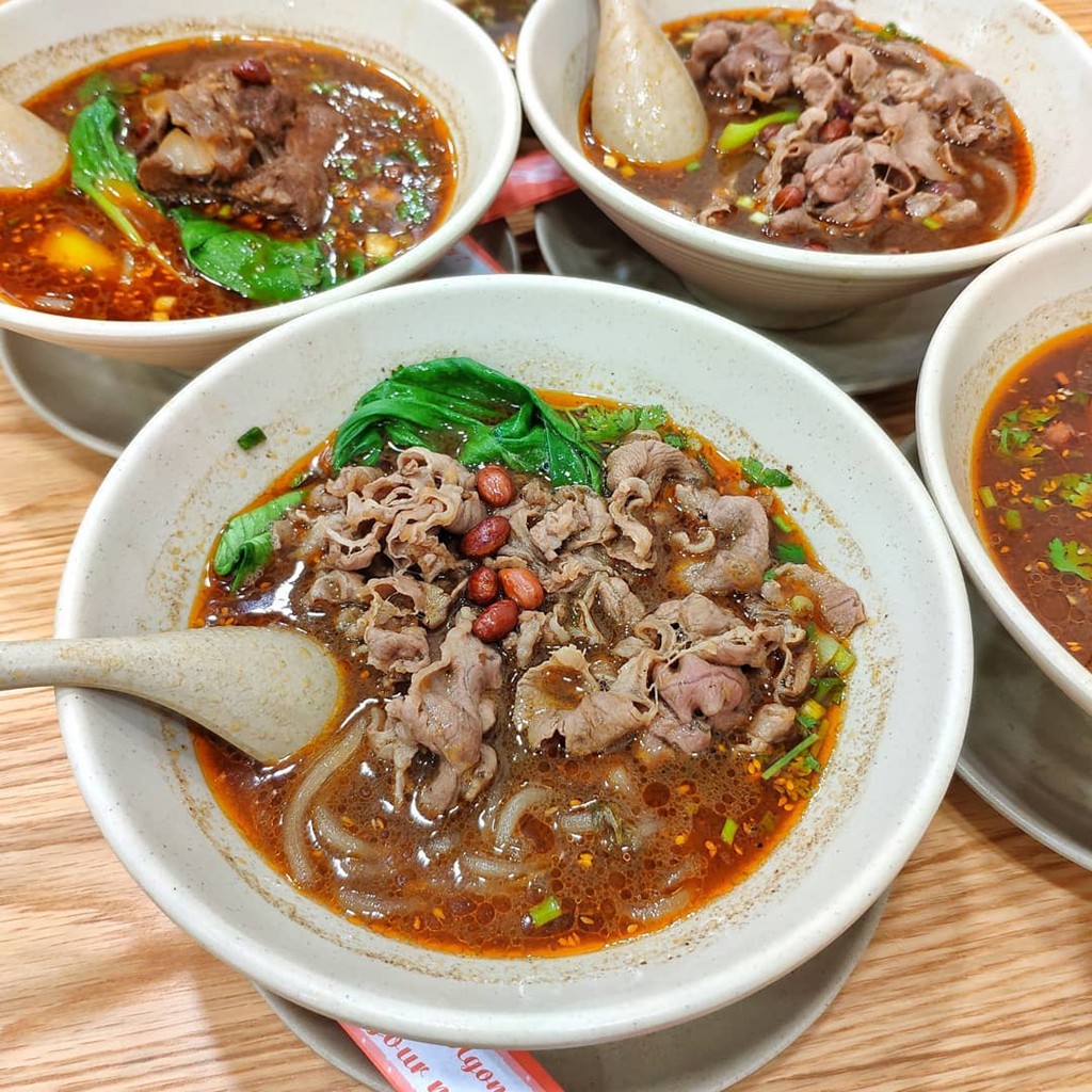 Phở chua và những món ăn lạ vị hút khách ở TP.HCM - Ảnh 7. Phở chua và những món ăn lạ vị hút khách ở TP.HCM - Ảnh 7.