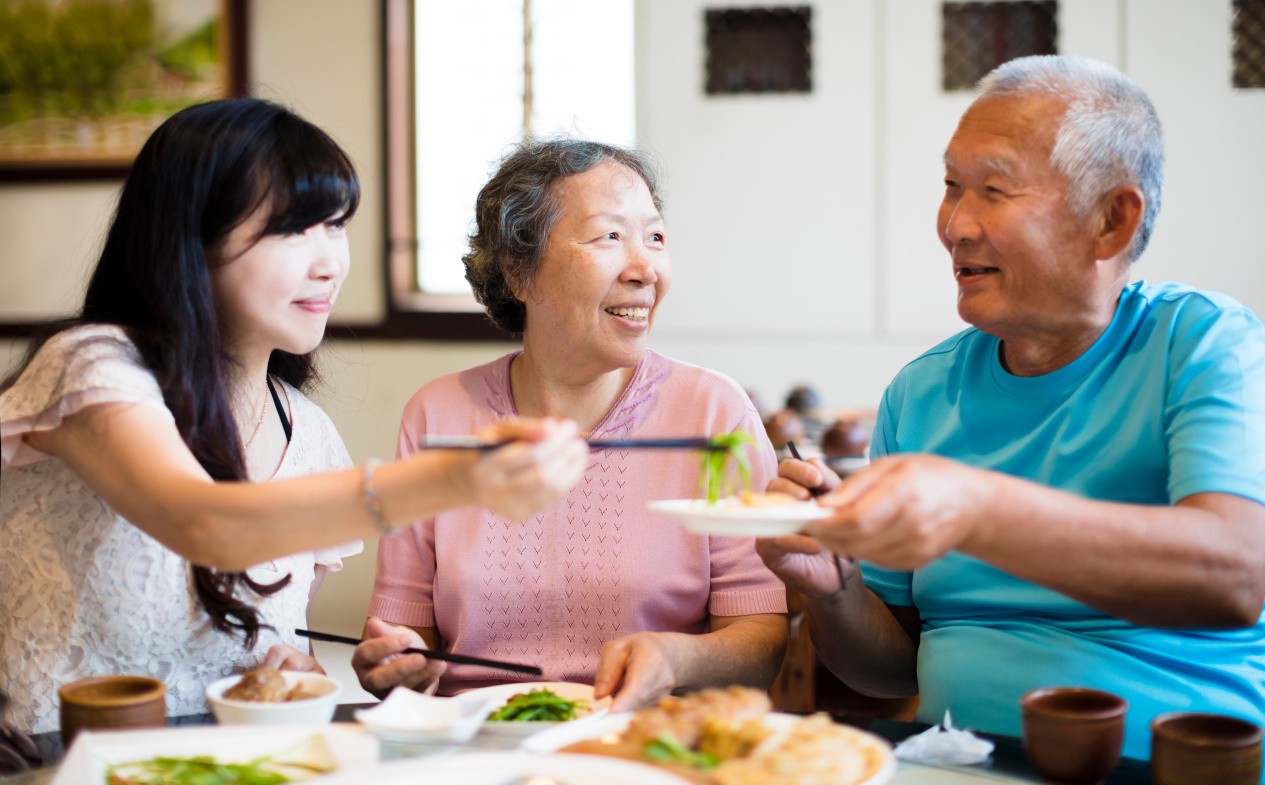 Tôi bất lực khi cha mạo hiểm với căn bệnh đái tháo đường vì thèm ngọt - Ảnh 2.