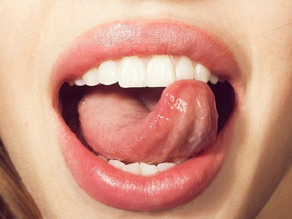 Ung thư lưỡi ngày càng phổ biến, bác sĩ cảnh báo 4 nguyên nhân gây bệnh - Ảnh 2.