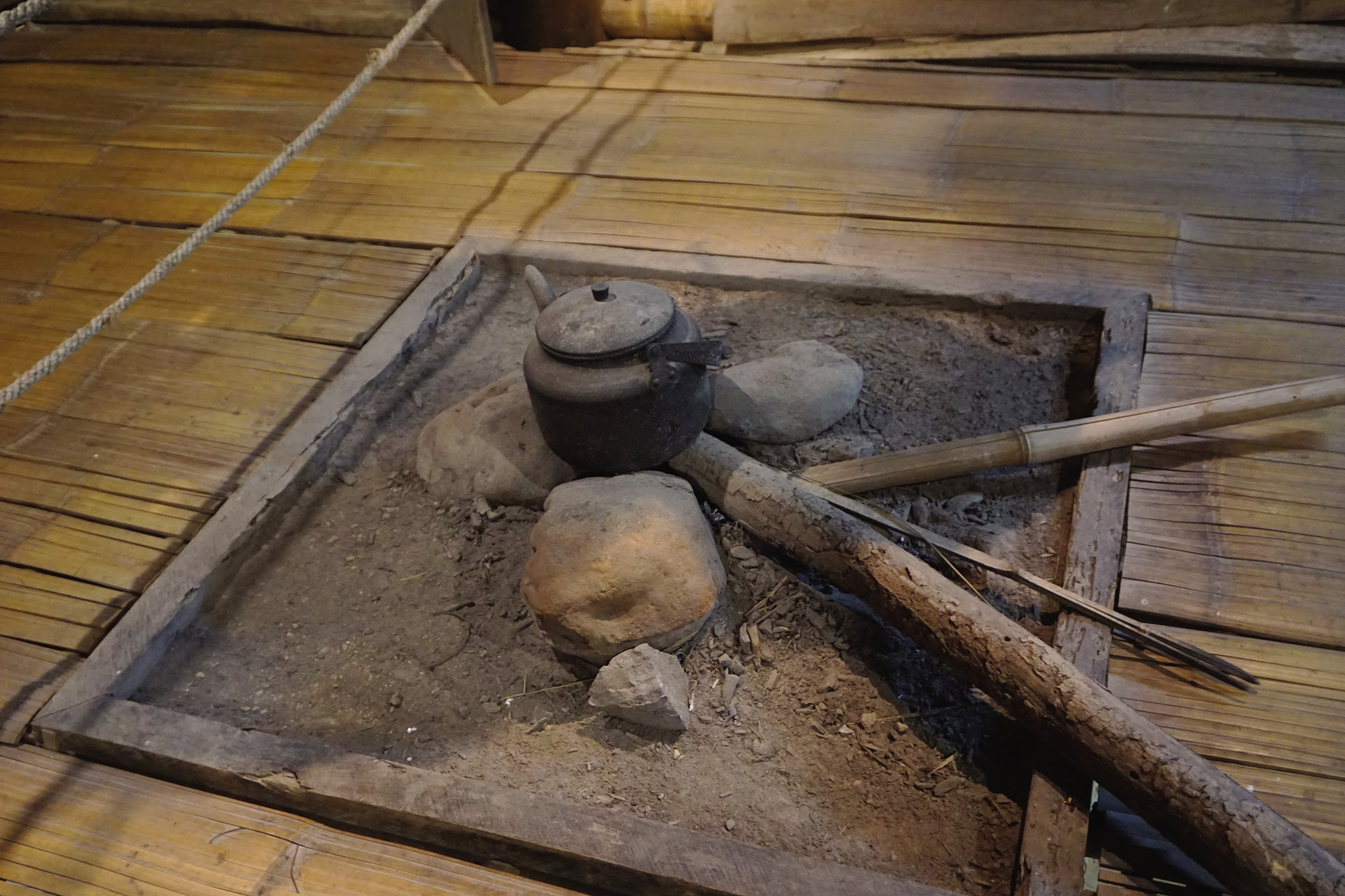 Bếp xưa, t&aacute;i hiện cả bầu trời k&yacute; ức - Ảnh 5.