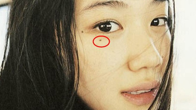 Mặc kệ ai chê, phụ nữ có những bộ phận này càng xấu lại càng chứng tỏ cơ thể sẽ trẻ lâu, sống thọ hơn hẳn người khác - Ảnh 2.