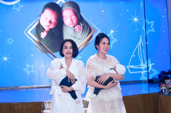 Vợ chồng MC Thành Trung tổ chức đầy tháng cho cặp song sinh tại nhà hàng sang trọng - Ảnh 2.