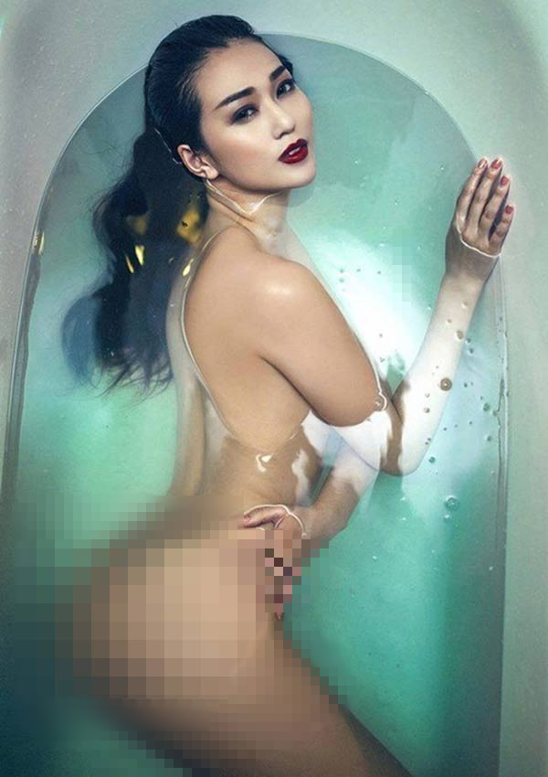 Biệt thự 7 tầng ở Sài Gòn của nữ diễn viên từng lộ ảnh nude 100% trong bồn tắm - Ảnh 2.