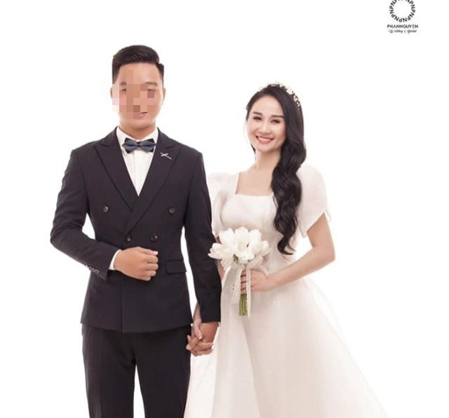 Bạn gái xinh đẹp xác nhận chia tay cầu thủ Tiến Linh, khoe ảnh sắp cưới với người mới - Ảnh 2.