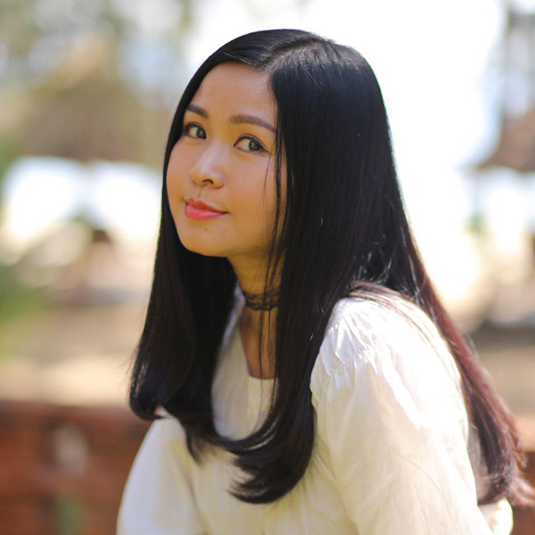Nhan sắc mặn mà tuổi 48 của MC Đặng Châu Anh, bà xã đạo diễn Đỗ Thanh Hải - Ảnh 4.