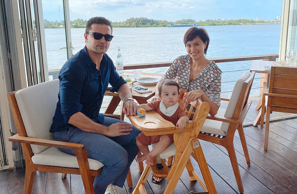 Chồng T&acirc;y gi&agrave;u c&oacute;, giỏi chăm con, y&ecirc;u chiều MC Phương Mai hết mực - Ảnh 18.