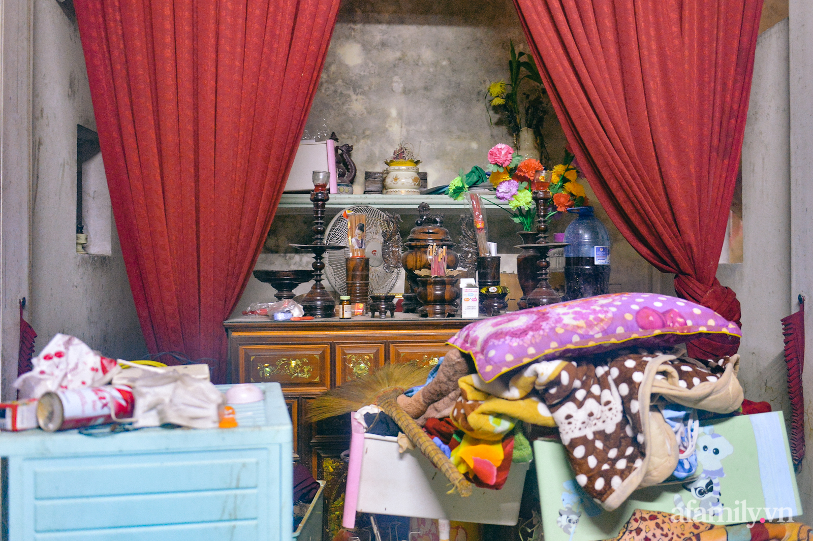 Ký ức người chết hụt trong trận “đại hồng thủy” 70 năm mới thấy một lần: Trải nghiệm cận tử của em bé 4 tuổi, 3 tấn thóc mọc mầm và tinh thần “còn da lông mọc, còn chồi lên cây” - Ảnh 3. Ký ức người chết hụt trong trận “đại hồng thủy” 70 năm mới thấy một lần: Trải nghiệm cận tử của em bé 4 tuổi, 3 tấn thóc mọc mầm và tinh thần “còn da lông mọc, còn chồi lên cây” - Ảnh 3.