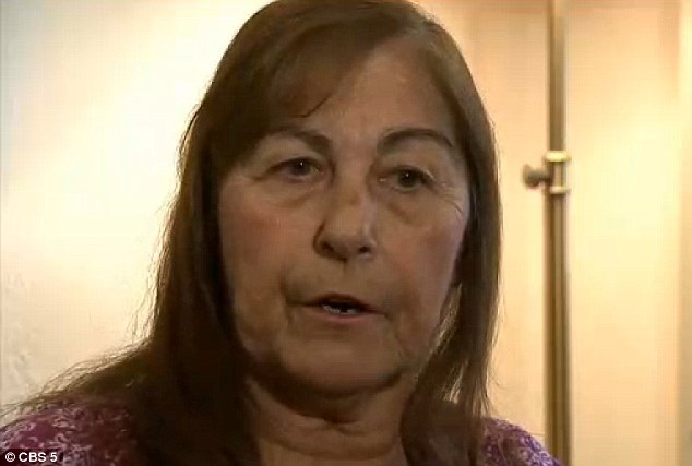 Đấu tranh để nhận nu&ocirc;i đứa trẻ kh&ocirc;ng ai muốn, 27 năm sau người phụ nữ nhận về m&oacute;n qu&agrave; l&agrave;m thay đổi cuộc đời b&agrave; - Ảnh 5.