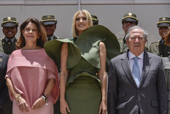 Ivanka Trump thay đổi thế nào từ khi vào Nhà Trắng - Ảnh 5. Ivanka Trump thay đổi thế nào từ khi vào Nhà Trắng - Ảnh 5.