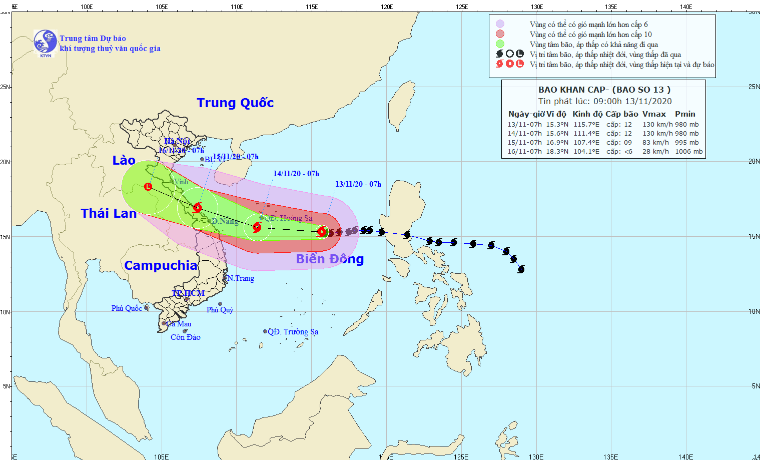 Tin khẩn cấp về cơn bão số 13: Giật cấp 12 khi đổ bộ đất liền miền Trung - Ảnh 1.