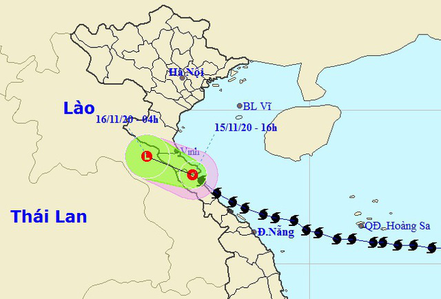 Sau nửa ngày chạy dọc miền Trung, bão số 13 suy yếu, nửa tháng tới trời yên, biển lặng - Ảnh 2.