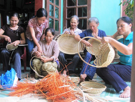 Nhận thức mới: Người cao tuổi là tài sản, già hóa dân số là thành tựu xã hội to lớn của loài người - Ảnh 3.