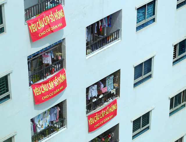 Điểm danh những chung cư tại Hà Nội bị chủ đầu tư nợ sổ hồng - Ảnh 2.