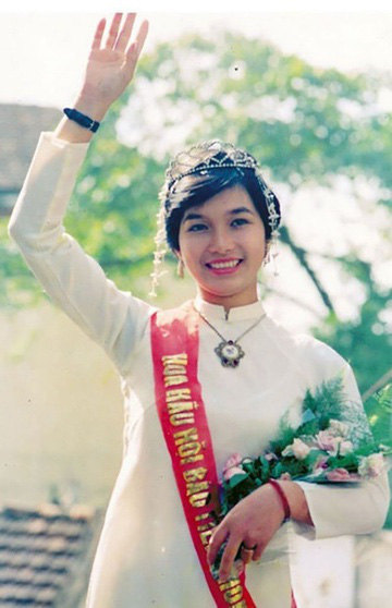 Tiết lộ về vai diễn hi hữu của hoa hậu Việt thấp nhất lịch sử đã khiến khán giả xếp hàng đến rạp - Ảnh 2.