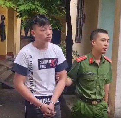 Bắc Giang: Bắt băng nhóm dùng dao chặn xe cướp tài sản người đi đường - Ảnh 1.