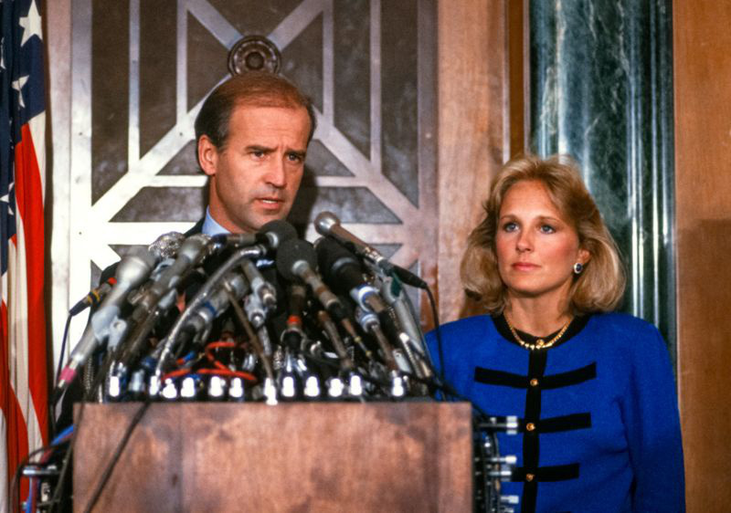 Ông Trump và Biden qua những bức ảnh cột mốc - Ảnh 6. Ông Trump và Biden qua những bức ảnh cột mốc - Ảnh 6.