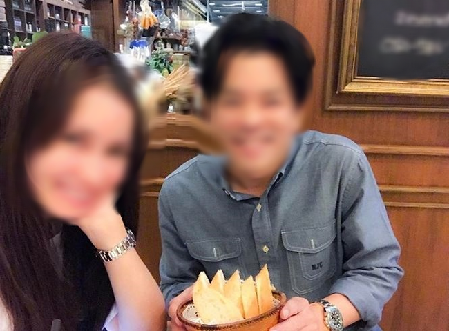 Vợ thông báo đi họp lớp liền bị chồng mắng đàn đúm nhưng anh vừa dứt lời thì tái mặt với phản ứng của cô - Ảnh 1. Vợ thông báo đi họp lớp liền bị chồng mắng đàn đúm nhưng anh vừa dứt lời thì tái mặt với phản ứng của cô - Ảnh 1.