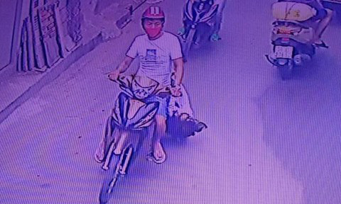 Truy bắt tên cướp kéo lê cô gái trên đường ở Sài Gòn - Ảnh 1.