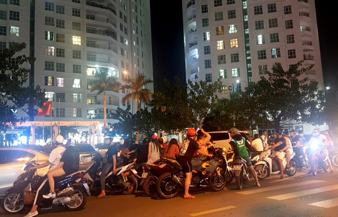Cư dân nói về vụ thi thể lìa đầu ở TP.HCM - Ảnh 2. Cư dân nói về vụ thi thể lìa đầu ở TP.HCM - Ảnh 2.