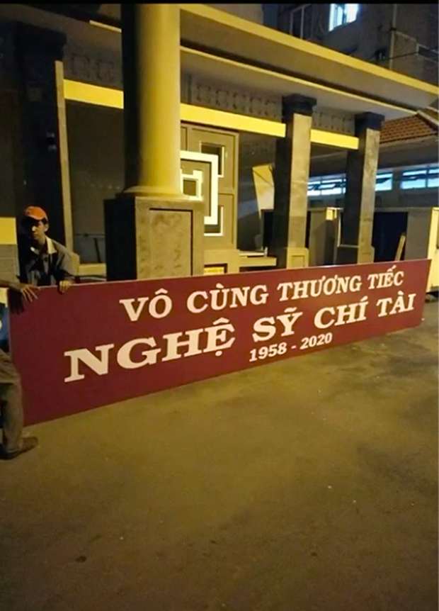 Những hình ảnh đầu tiên bên trong nơi diễn ra tang lễ của cố nghệ sĩ Chí Tài - Ảnh 2. Những hình ảnh đầu tiên bên trong nơi diễn ra tang lễ của cố nghệ sĩ Chí Tài - Ảnh 2.