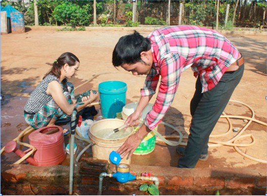 Cư Mgar (Đắk Lắk): Chất lượng sống của người dân được nâng lên nhờ thực hiện tốt công tác vệ sinh và sử dụng nguồn nước sạch - Ảnh 2.