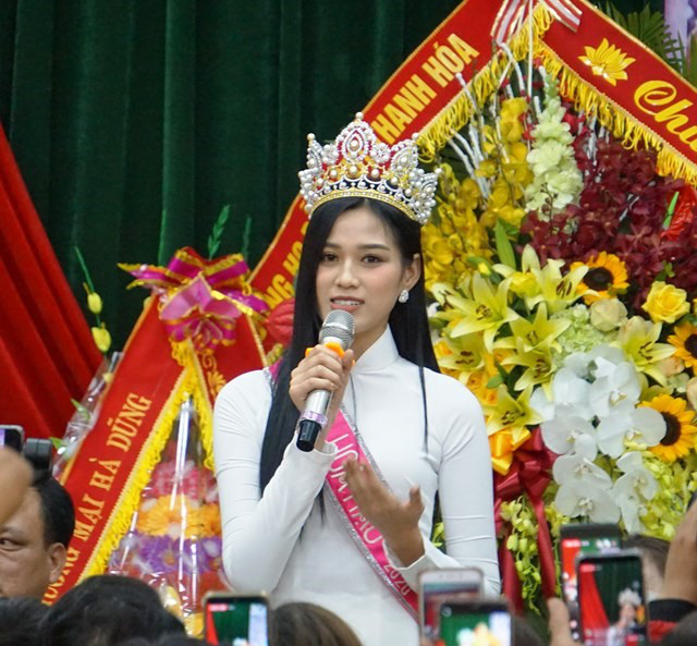 Tân Hoa hậu Việt Nam Đỗ Thị Hà: Tôi cũng chỉ là một cô gái bình thường - Ảnh 3.