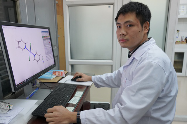 Tân Phó Giáo sư trẻ nhất Việt Nam 33 tuổi: Có đam mê, mọi thứ đều có thể - Ảnh 1.