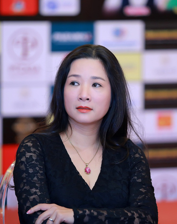 Tuổi 51 không chỉ trẻ đẹp mà còn hào phóng về tiền bạc của Thanh Thanh Hiền - nữ nghệ sĩ vừa tuyên bố chia tay chồng trẻ vì lý do phản bội - Ảnh 11.