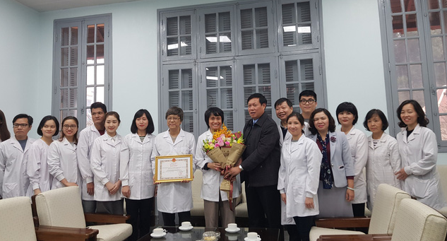Nhóm phân lập thành công SARS-CoV-2 được trao giải thưởng danh giá dành cho nhà khoa học nữ - Ảnh 5.