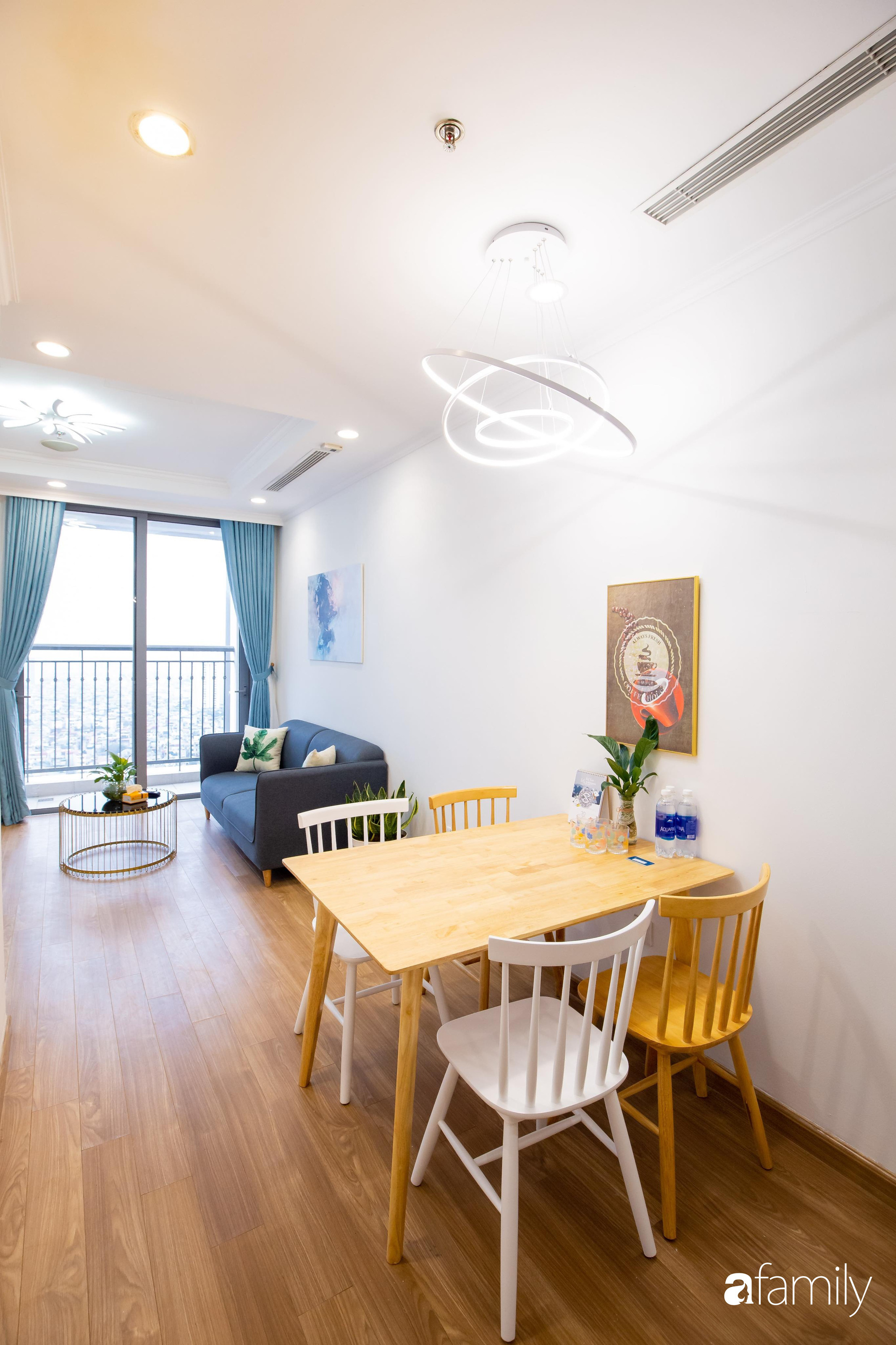 Chỉ vỏn vẹn 56m² nhưng căn hộ nhỏ dưới đây lại rộng thoáng bất ngờ nhờ cách bài trí thông minh của chủ nhà ở Hà Nội - Ảnh 18. Chỉ vỏn vẹn 56m² nhưng căn hộ nhỏ dưới đây lại rộng thoáng bất ngờ nhờ cách bài trí thông minh của chủ nhà ở Hà Nội - Ảnh 18.