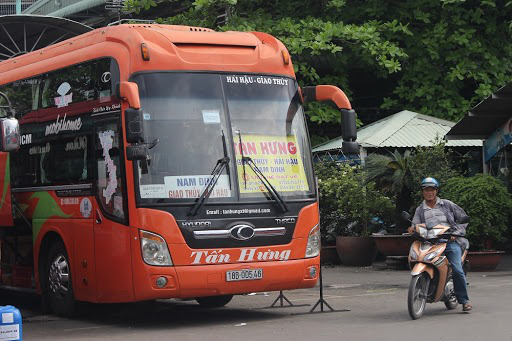 Nam Định yêu cầu cách ly hành khách đi cùng xe với người về từ vùng dịch COVID-19 ở Gyeongsang - Ảnh 3.