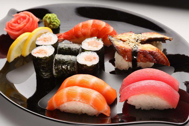 6 mối nguy tiềm ẩn có thể xảy ra khi ăn đồ sống như sushi, sashimi  - Ảnh 4.