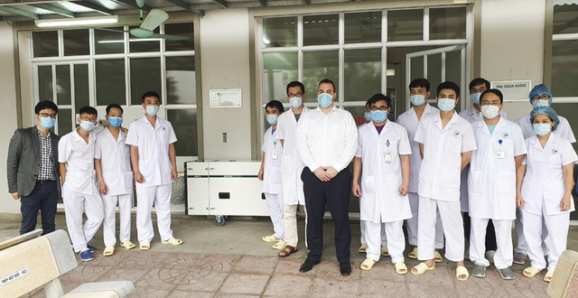 Hà Anh Tuấn tặng 3 phòng cách ly áp lực âm chống dịch COVID-19 - Ảnh 5.