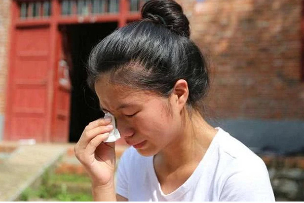 Mẹ chồng muốn ăn khoai lang và nước mắt nàng dâu - Ảnh 2.
