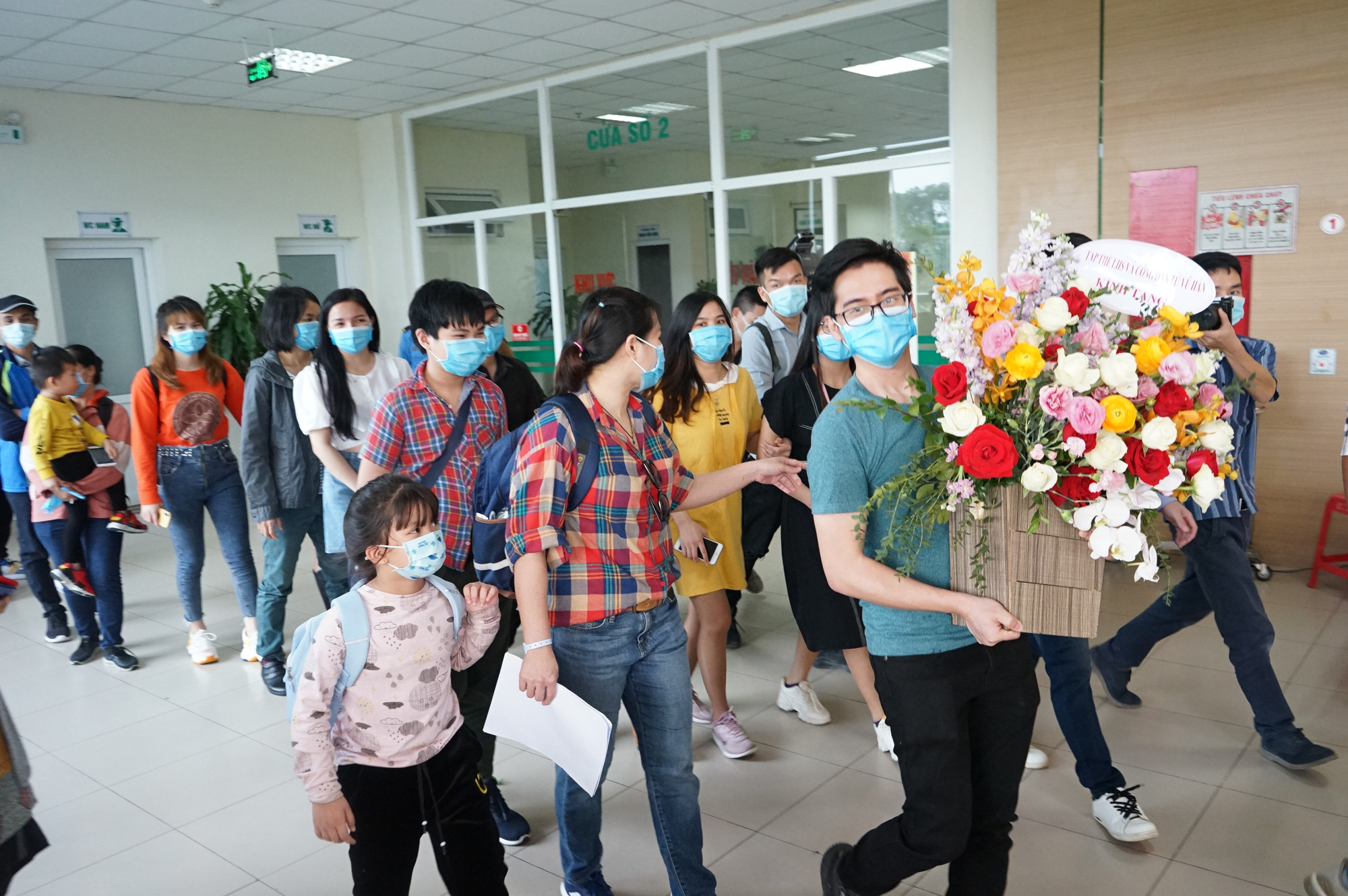 30 công dân trở về từ Vũ Hán chính thức được đoàn tụ gia đình sau 21 ngày cách ly