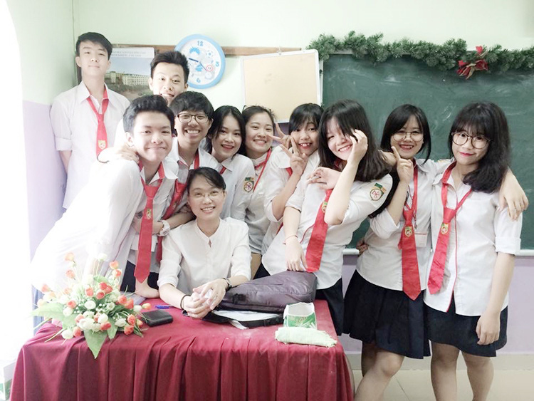 Cô giáo gây bất ngờ ở những buổi họp phụ huynh - Ảnh 3. Cô giáo gây bất ngờ ở những buổi họp phụ huynh - Ảnh 3.