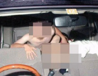 Tài xế taxi công nghệ hiếp dâm nữ hành khách 9X ngay trên xe - Ảnh 1.