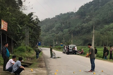 Chặn nhầm người, nam thanh niên bị đâm tử vong - Ảnh 1.