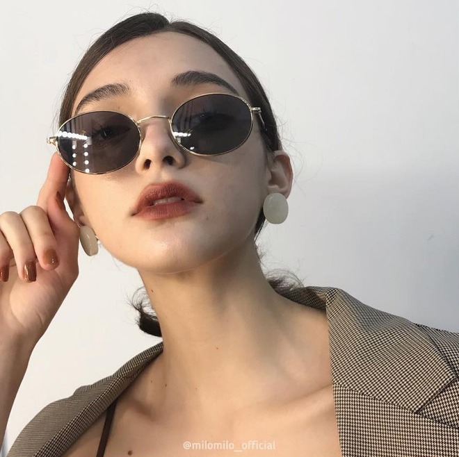 Ngoài son đỏ, còn 4 màu son này của phụ nữ sẽ thu hút phái mạnh - Ảnh 19. Ngoài son đỏ, còn 4 màu son này của phụ nữ sẽ thu hút phái mạnh - Ảnh 19.