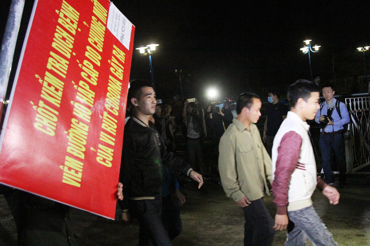 00h đêm qua, xã Sơn Lôi hết cách ly - Ảnh 9. 00h đêm qua, xã Sơn Lôi hết cách ly - Ảnh 9.