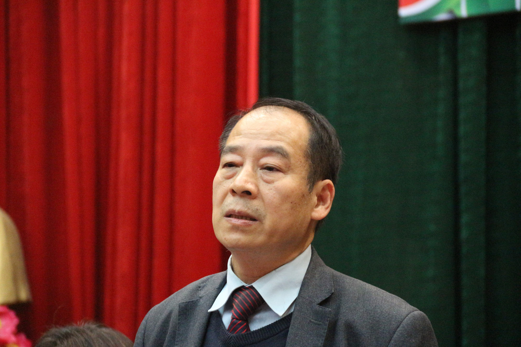 Bỏ phố về quê để tránh COVID-19 là phản khoa học, phản tác dụng - Ảnh 2. bo-pho-ve-que-de-tranh-covid-19-la-phan-khoa-hoc-phan-tac-dung