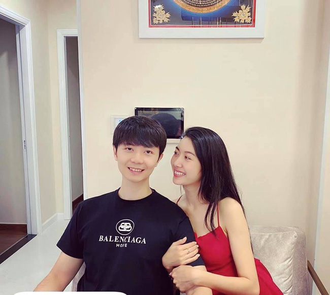 Thông tin hiếm về chồng sắp cưới của Á hậu Thúy Vân: Là doanh nhân 8X thành đạt nhưng gương mặt hot boy khiến ai cũng bất ngờ - Ảnh 1. Thông tin hiếm về chồng sắp cưới của Á hậu Thúy Vân: Là doanh nhân 8X thành đạt nhưng gương mặt hot boy khiến ai cũng bất ngờ - Ảnh 1.