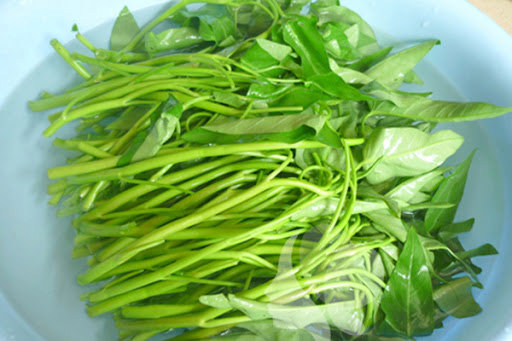 Đây mới là cách ăn rau muống an toàn nhất các mẹ Việt nên áp dụng ngay - Ảnh 3.