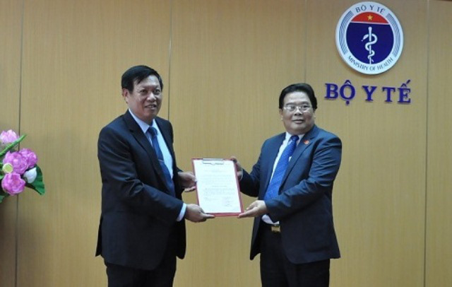 Thứ trưởng Đỗ Xuân Tuyên giữ chức Bí thư Đảng ủy Bộ Y tế - Ảnh 1.